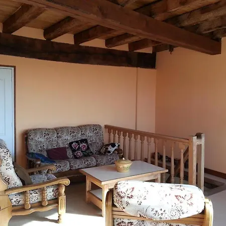 Tatil Evi Pres De L'auberge *