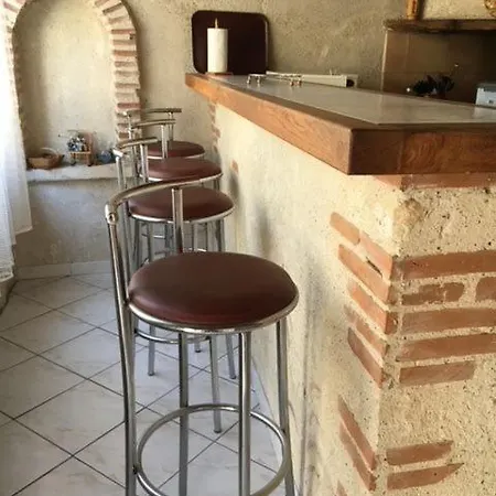 Tatil Evi Pres De L'auberge Saint-Antoine (Gers)
