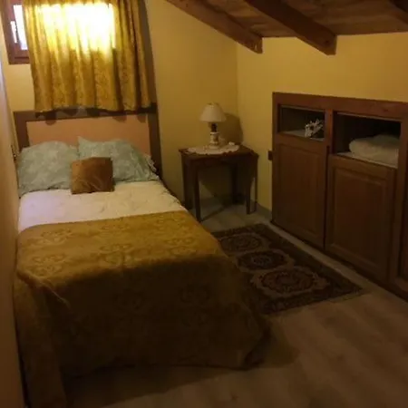 Pres De L'auberge Semesterbostad Bardigues
